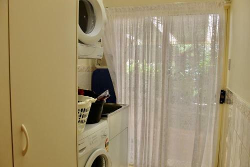 Encounter Bay Villa Marie + Pet-friendly