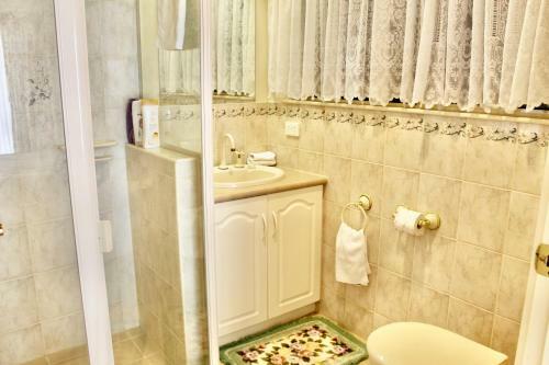 Encounter Bay Villa Marie + Pet-friendly