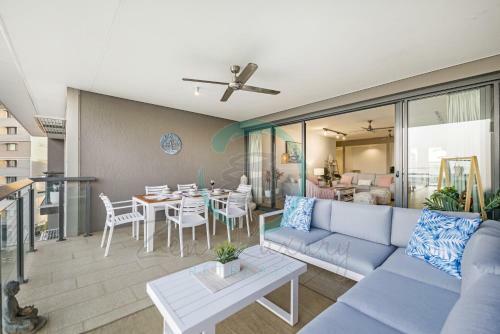 Zen Peninsula - Darwin's Prestigious Waterfront Retreat
