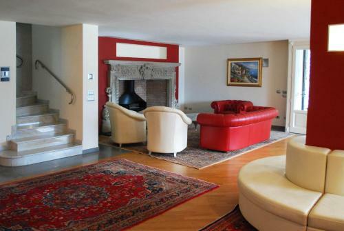 Villa Silver