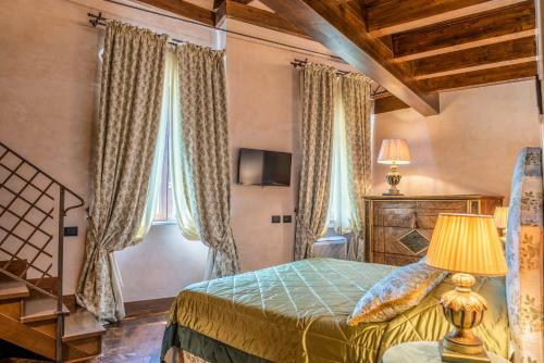 Hostal Bar Vitelli Charming Suites