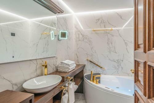 Hostal Bar Vitelli Charming Suites