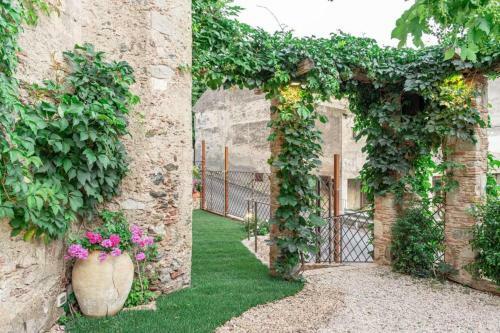 Hostal Bar Vitelli Charming Suites