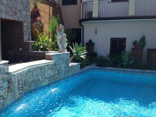 Apartamento Villa Antheus
