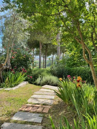 Hostal Botanea Guest House