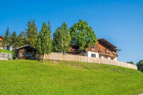 Bed & Breakfast Garni Juri