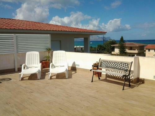 Villa 4 Camere 5 Bagni 2 Passi Dal Mare