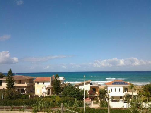 Villa 4 Camere 5 Bagni 2 Passi Dal Mare