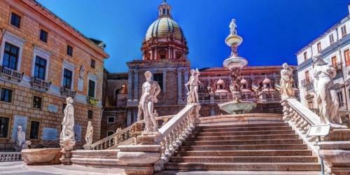 Villa 4 Camere 5 Bagni 2 Passi Dal Mare