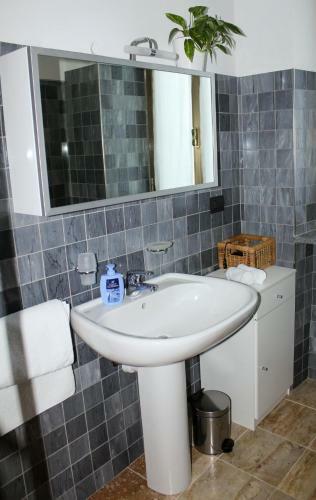 Apartamento C� Ed Michel