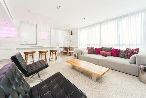 Apartamento 4 Bedroom Rotschild Tower
