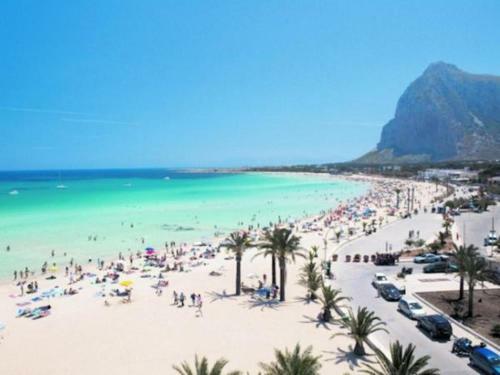 Incantevole Vacanza Al Mare Sulla Spiaggia Dorata