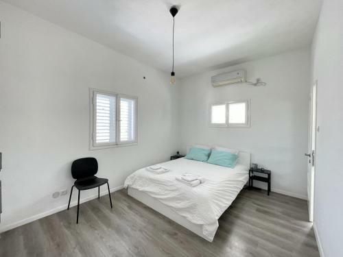 Gordon/lala Land Beach Balcony Apartment