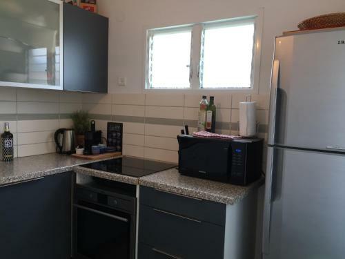Gordon/lala Land Beach Balcony Apartment