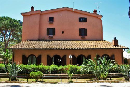 Hotel La Pineta Dei Liberti
