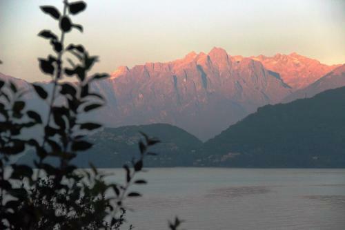 Apartamento Lakefront Villa La Dolce Vita