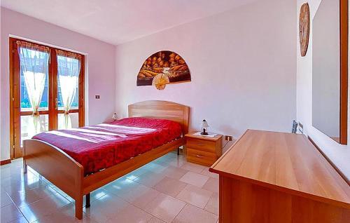 Amazing Apartment In Monte Petrosu With 2 Bedrooms