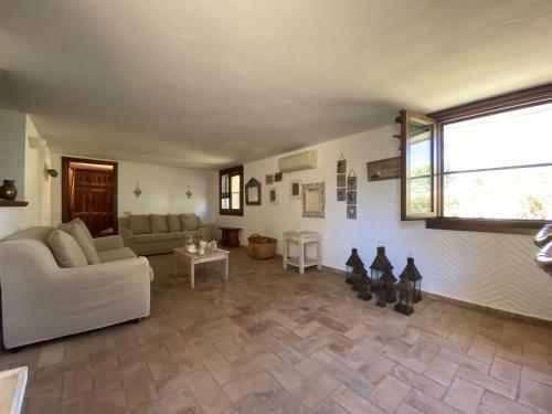Villa Rubia - Belocations