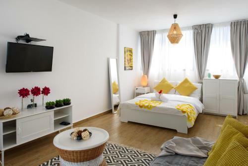 Center City Beach Apartment