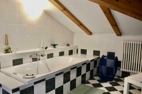 Apartamento Casa Fiorita Ton Ospitar