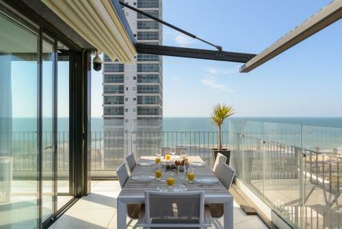 Apartamento Brand New Duplex Penthouse - 180 Degrees Ocean View