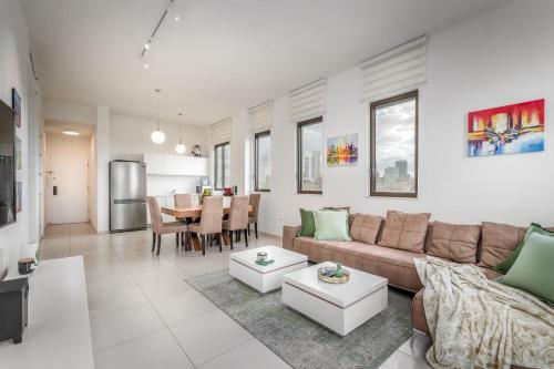 Apartamento Modern & Bright 3 Bdr Close To The Beach