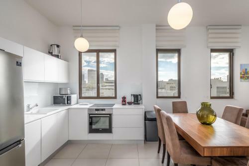 Apartamento Modern & Bright 3 Bdr Close To The Beach