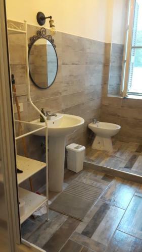 Hostal Tenuta Di Vado Piano Nella Selva Di Circe