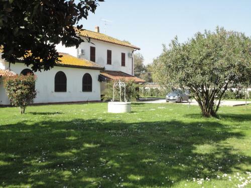 Hostal Tenuta Di Vado Piano Nella Selva Di Circe
