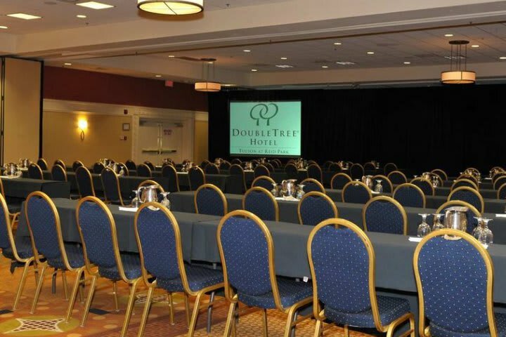 Doubletree Hotel Tucson At Reid Park