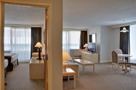 Hotel The Embassy Inn - Tower