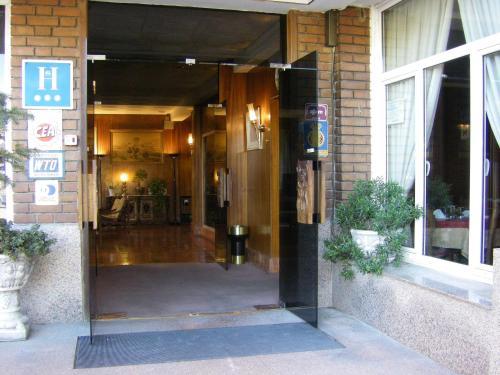Hostal Bari