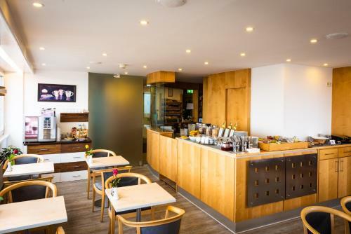 City Hotel Garni
