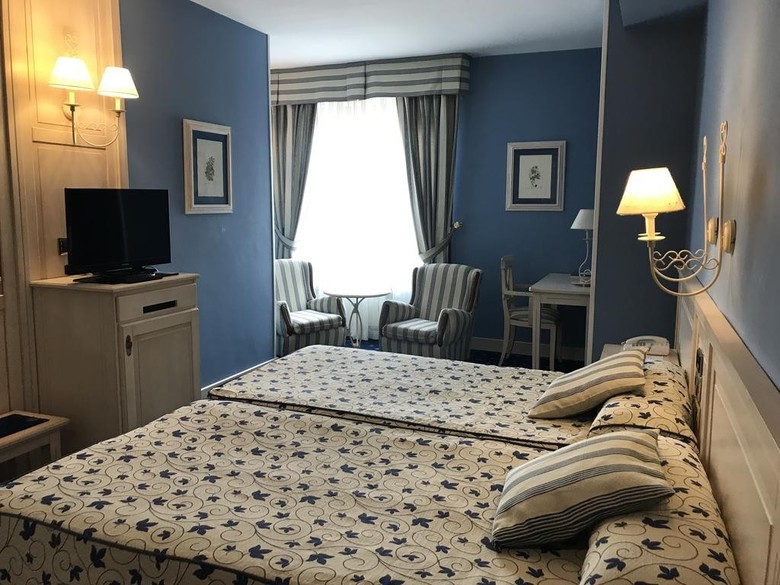 Hotel Leonor Mir�n
