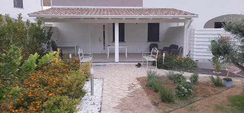 Villa Elemiri