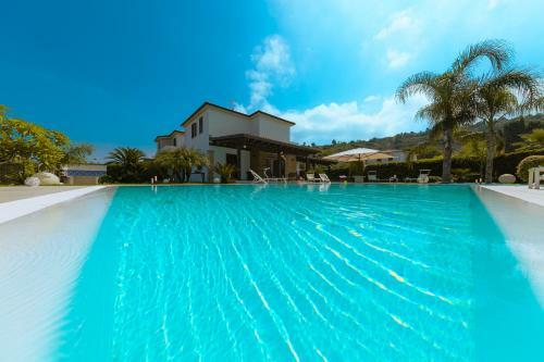 Superior Sicily Villa