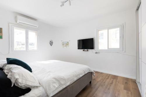 Artistic Downtown Vibe Apartment In Tel Aviv Florentin
