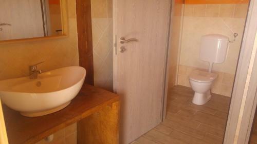 Agroturismo Yurte In Langa