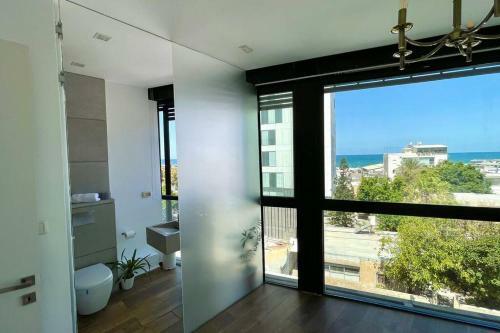 Apartamento Hayarkon Beach House! Duplex Penthouse
