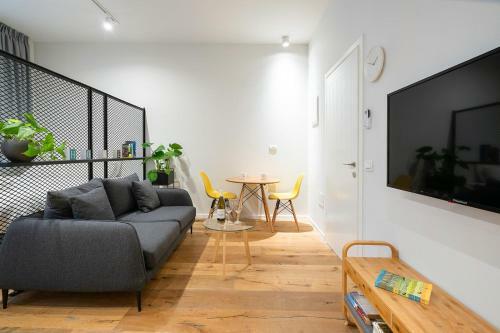 The Square - By Beach Apartments Tlv
