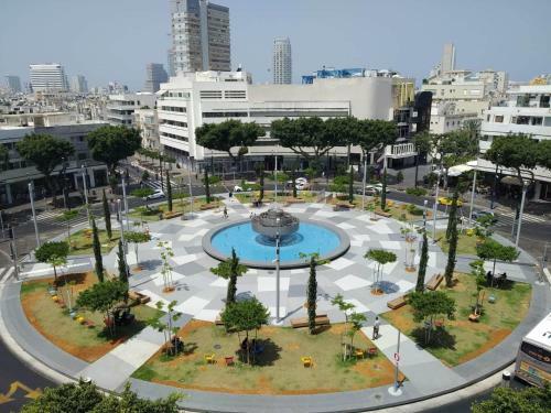 The Square - By Beach Apartments Tlv