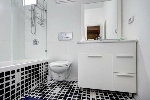 Dizi 242 - By Beach Apartments Tlv