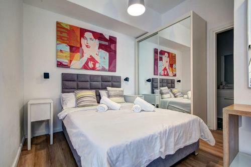Dizi 242 - By Beach Apartments Tlv