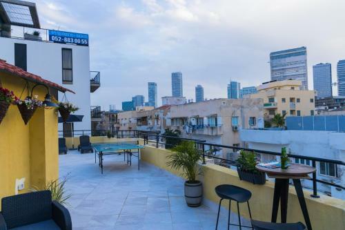 Carmel Market Roof Top Designed Apartment