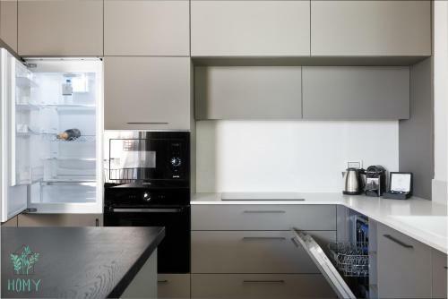 Neat Design Apartments By Homy
