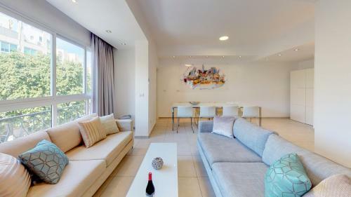 Apartamento Cozy 3br In Ben Yehuda 66 By Holyguest