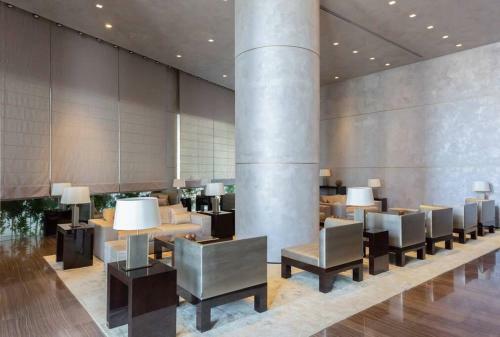 Apartamento Chic 1br In White City By Holyguest