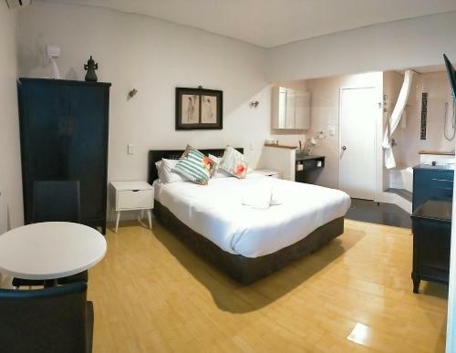 Dunsborough Bay Village Resort Apartments & Suites