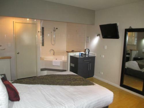 Dunsborough Bay Village Resort Apartments & Suites