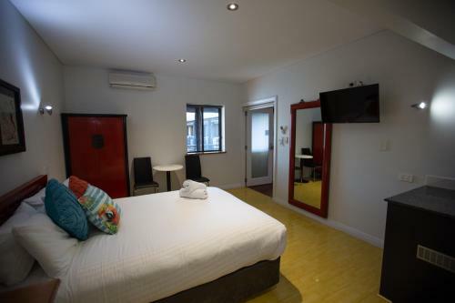 Dunsborough Bay Village Resort Apartments & Suites